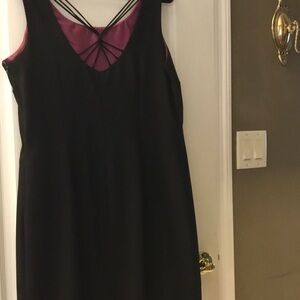 Ronni Nicole Elegant Sleeveless Dress